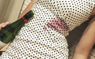 Comment laver le vin rouge