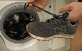 Comment laver les baskets dans une machine à laver: règles de lavage