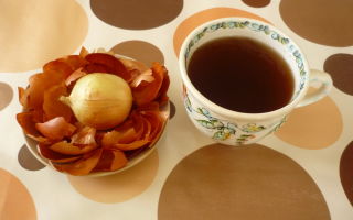 Hagyma tea: előnyök és károk, orvosok véleménye, receptek